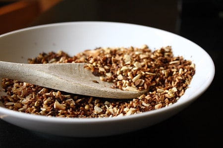 Toasted spices and nuts Toasted spices and nuts for badami roghan josh