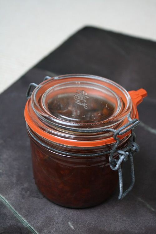 Dealing with gluts – chutney