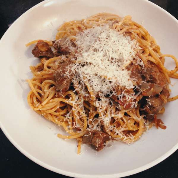 Chicken liver ragu